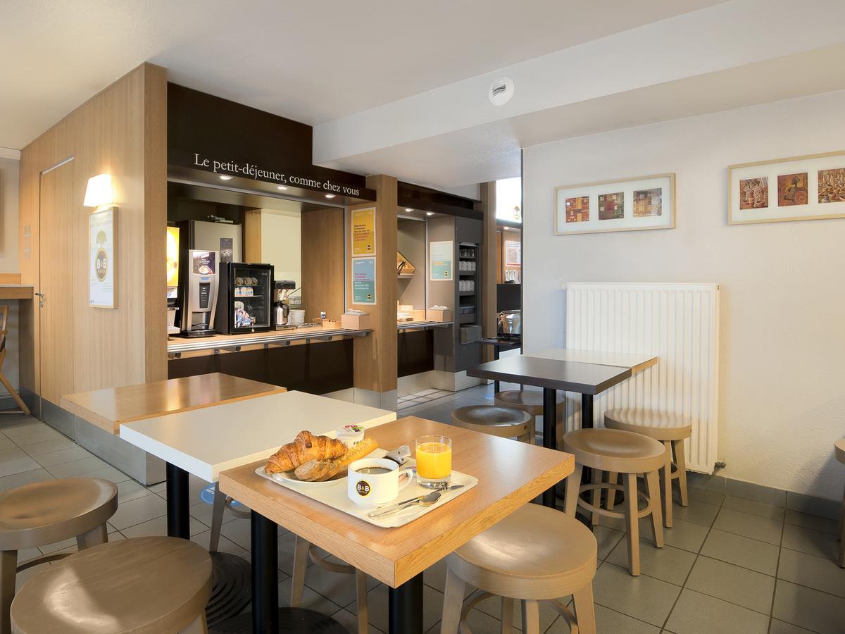 B&B HOTEL Grenoble Université Gières Esterno foto